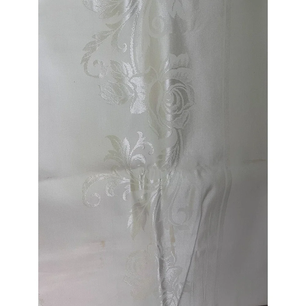 1940's Bardwil Made in Japan Ivory Tablecloth 52
